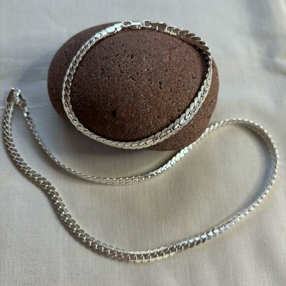 925 Sterling Silver Flat Link Chain Necklace & Bracelet Set - Picture 6 of 9